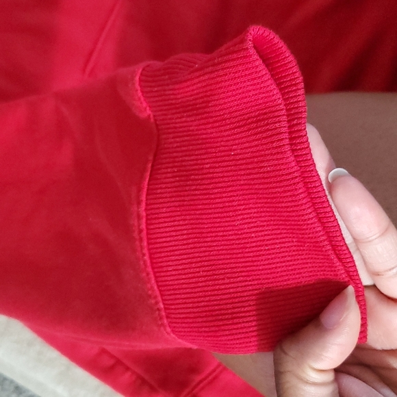 Women's Athletic Works Red Sweatshirt - Picture 4 of 7